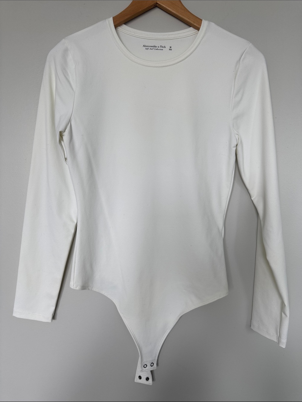 Abercrombie & Fitch Women's White Long Sleeve Bodysuit Size Medium
